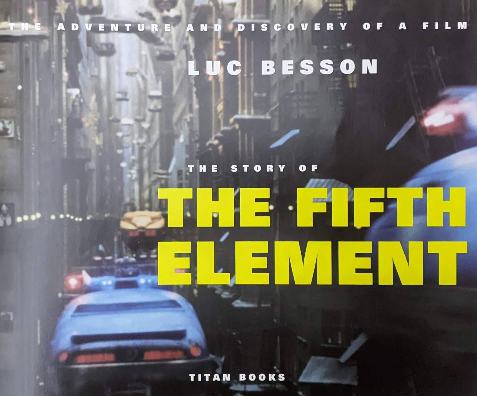 The Fifth Element (1997) Special Collectors Edition VHS